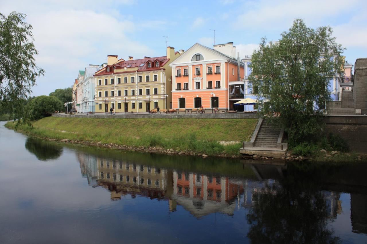 Golden Embankment Otel Pskov Dış mekan fotoğraf